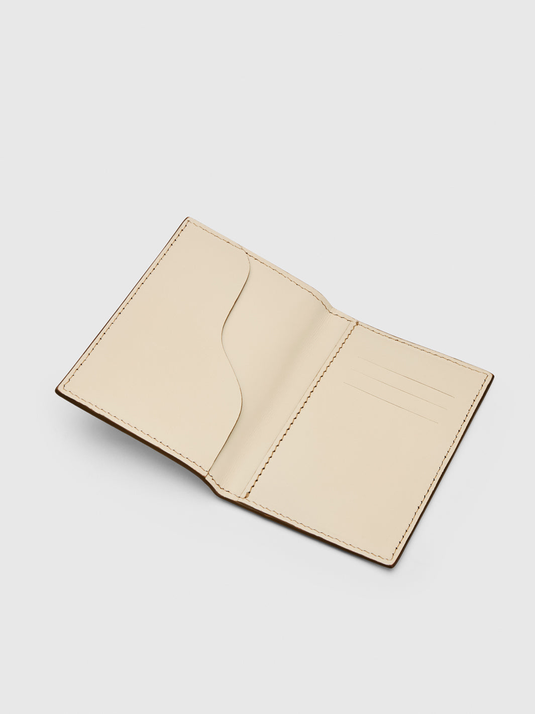 Jelsi Linen Printed Ostrich/Leather Passport holder