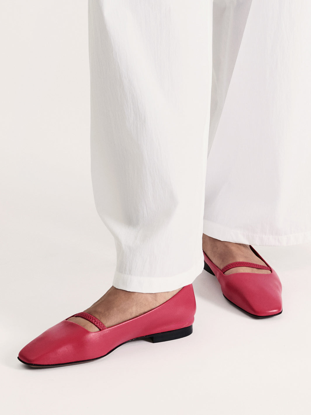 Loria Geranio Nappa Ballet flats